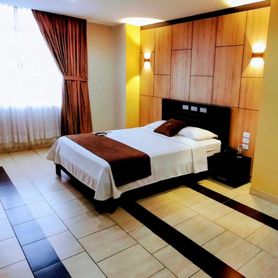 Golden Vista Hotel